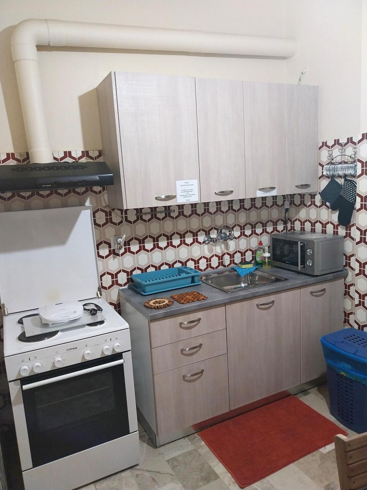 Cozy & Bright Home 50M From Subway -Agios Antonios 雅典 外观 照片